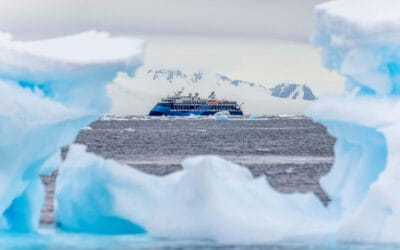 Antarctica_AntarcticSound_OceanVictory_Ice_AE