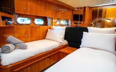 YOTSPACE superyacht voyages - Triple888EIGHT Whitsundays Twin Stateroom